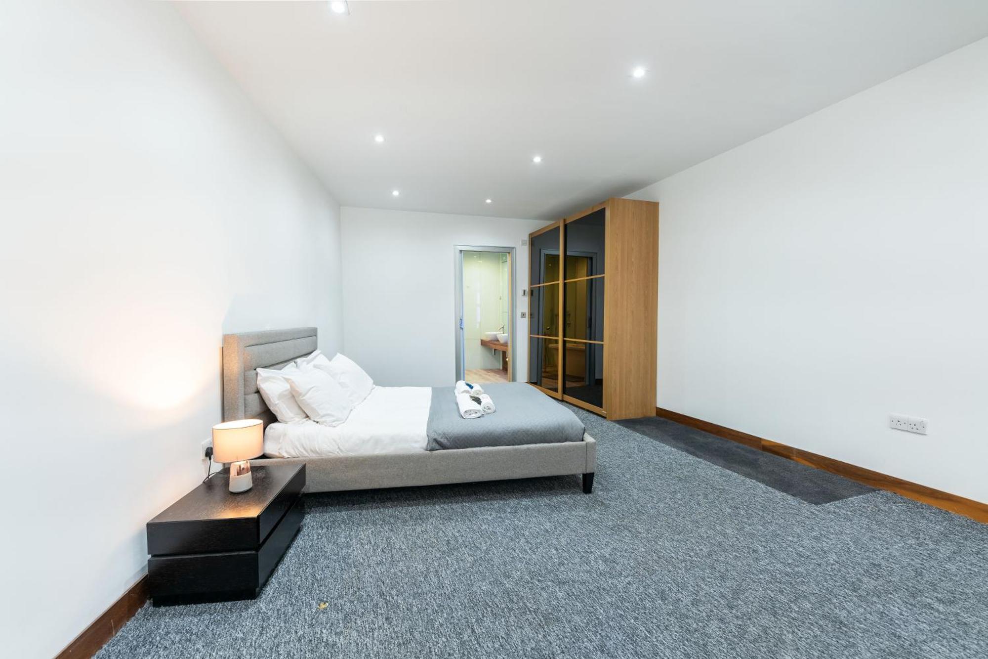 Luxury 2 Bedroom Flat In Bell Street Londen Buitenkant foto