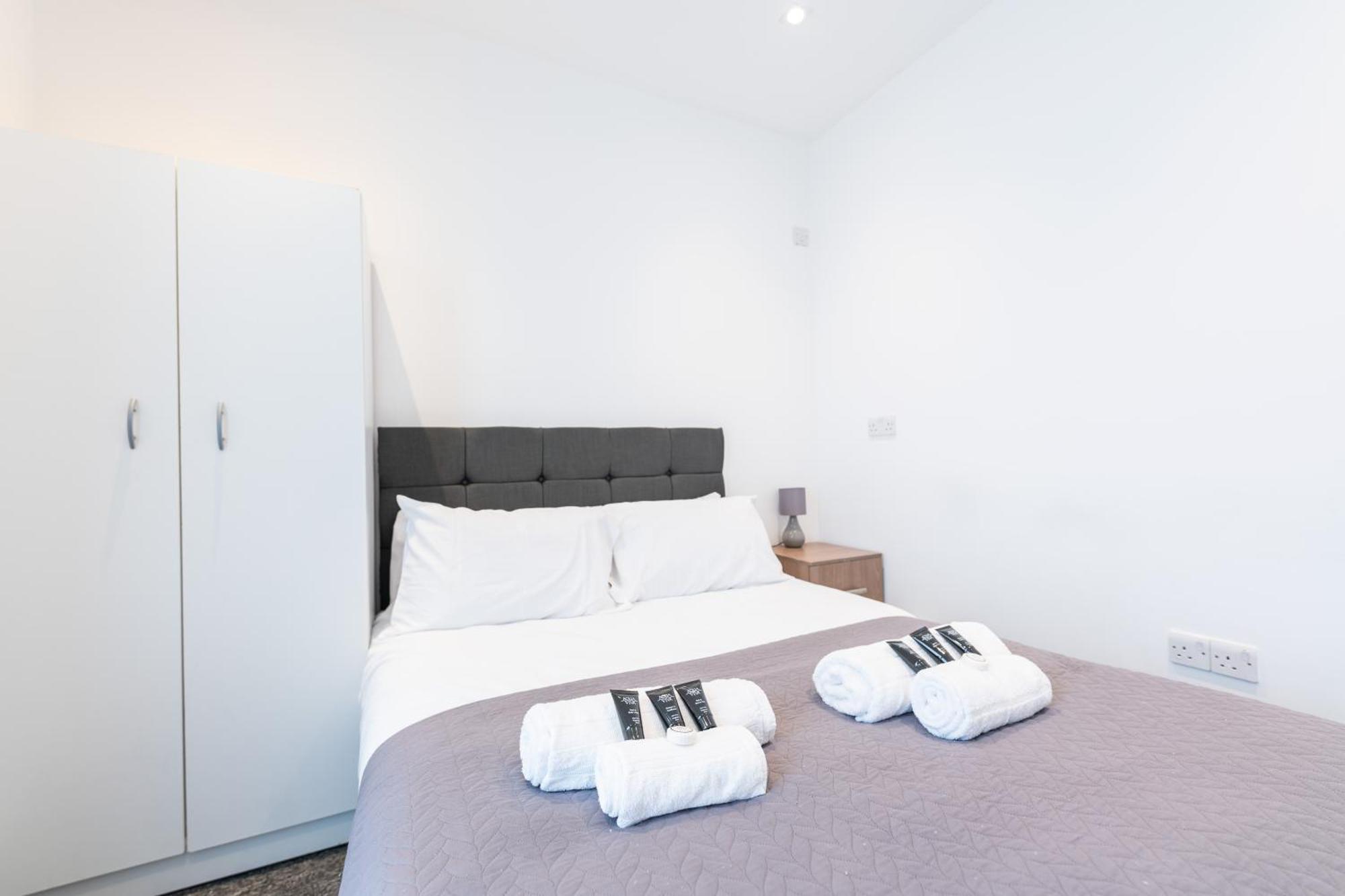 Luxury 2 Bedroom Flat In Bell Street Londen Buitenkant foto